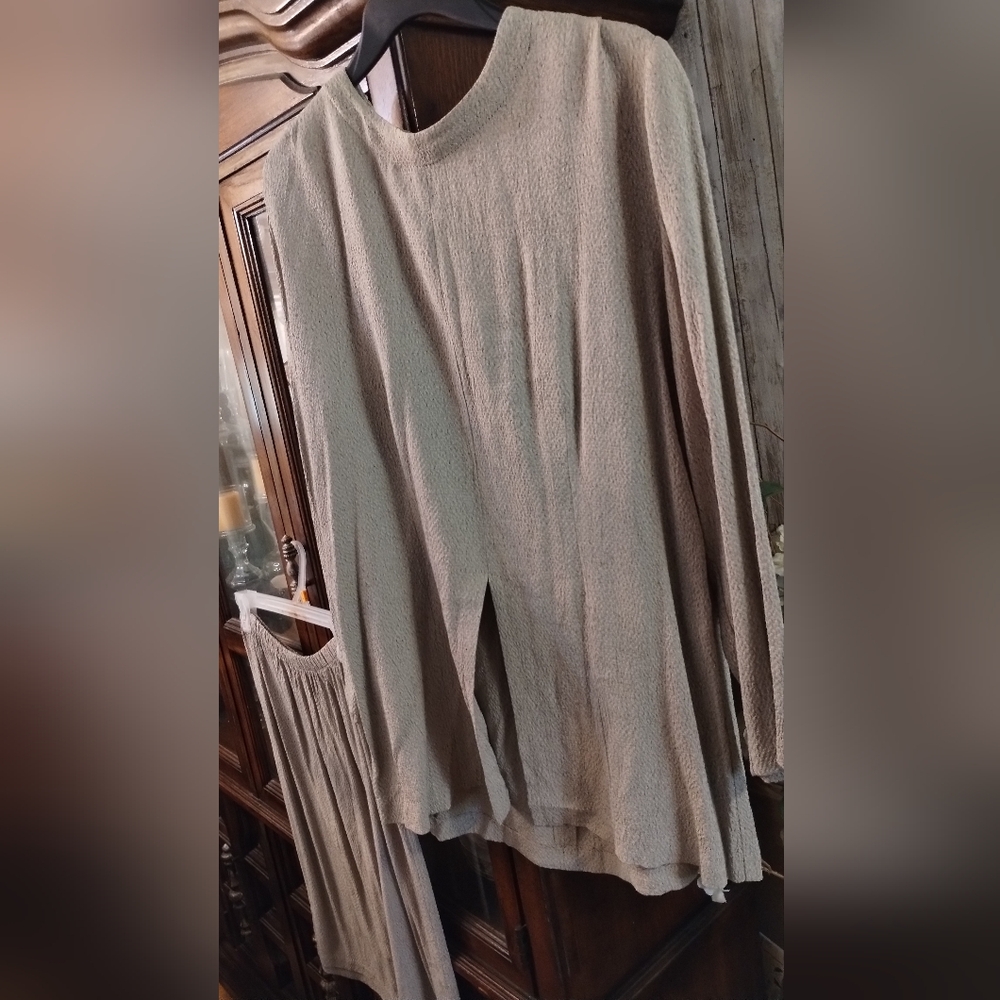 Michael Blake Beige/GrayWomen' Skirt Suit (12)